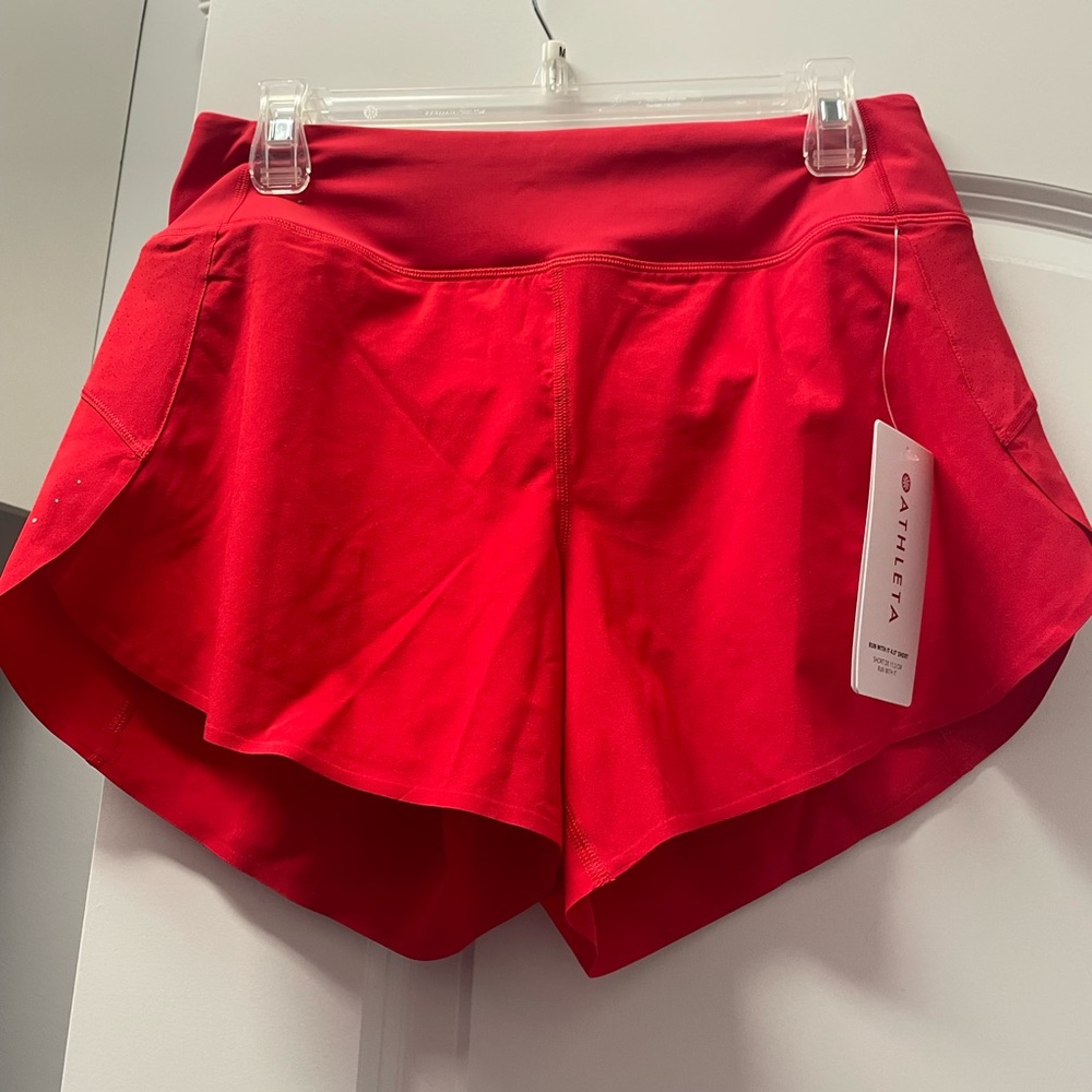 Athleta run with it short